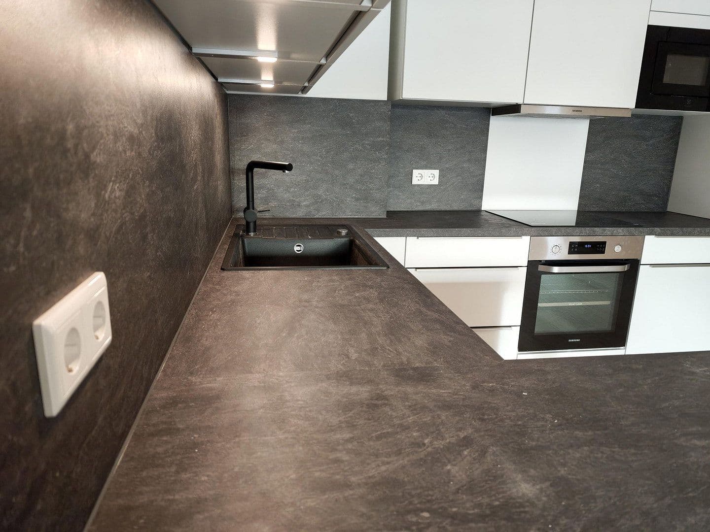 Pronájem bytu 4+1 93 m², Donnersbergring 4, Darmstadt, Hessen Pronájem bytu 4+1 93 m², Donnersbergring 4, Darmstadt, Hessen