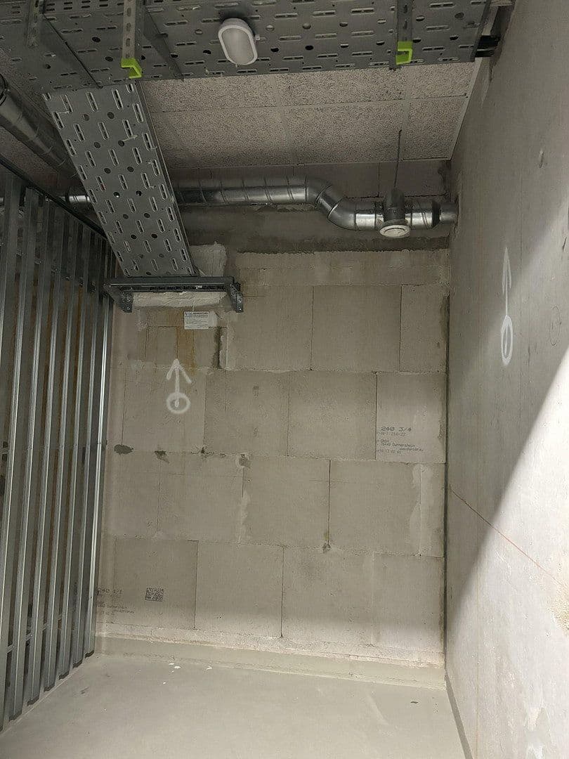 Pronájem bytu 4+1 93 m², Donnersbergring 4, Darmstadt, Hessen Pronájem bytu 4+1 93 m², Donnersbergring 4, Darmstadt, Hessen