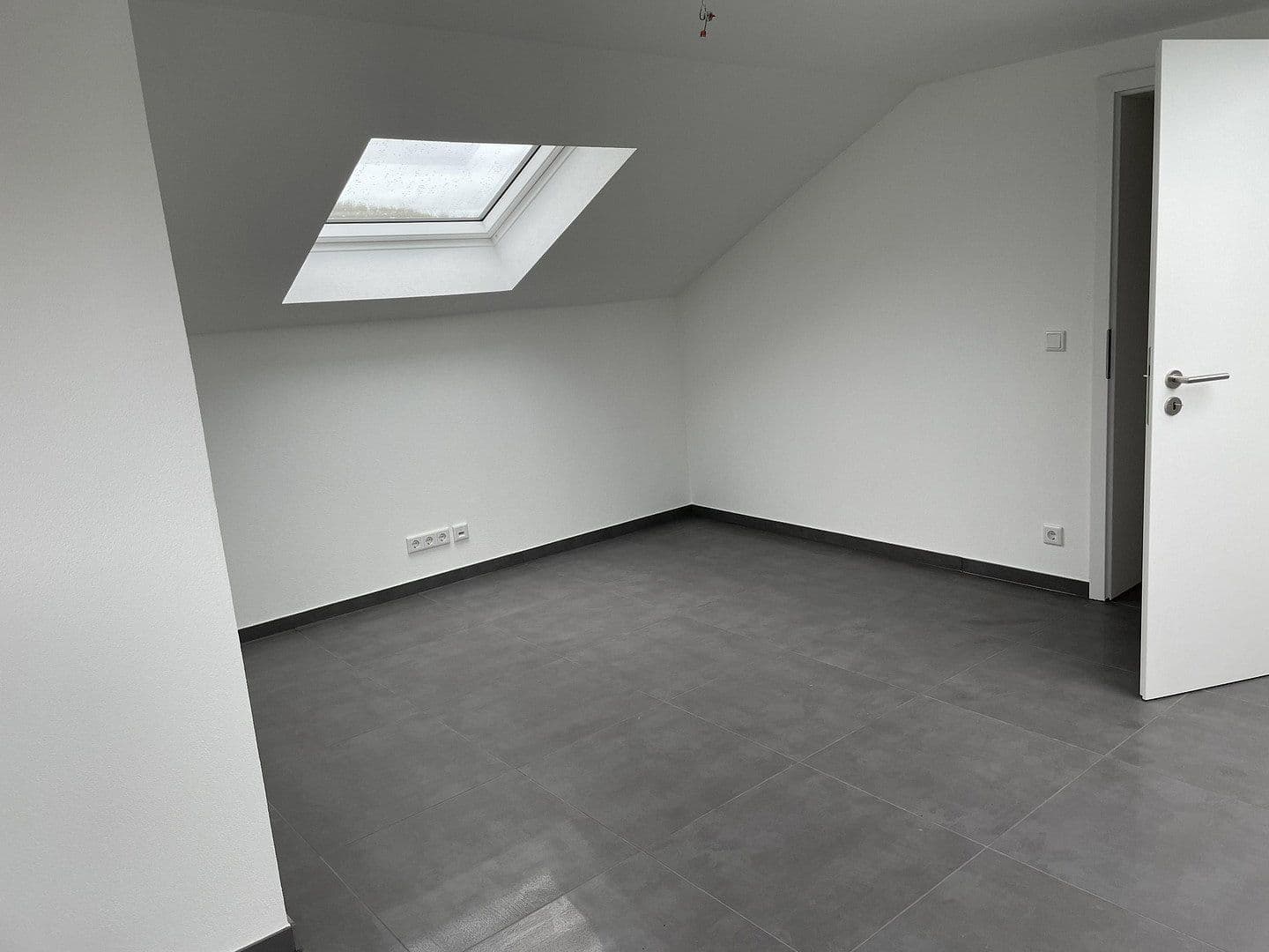 Pronájem bytu 2+kk 90 m², Waldstetten, Bádensko-Württembersko Pronájem bytu 2+kk 90 m², Waldstetten, Bádensko-Württembersko