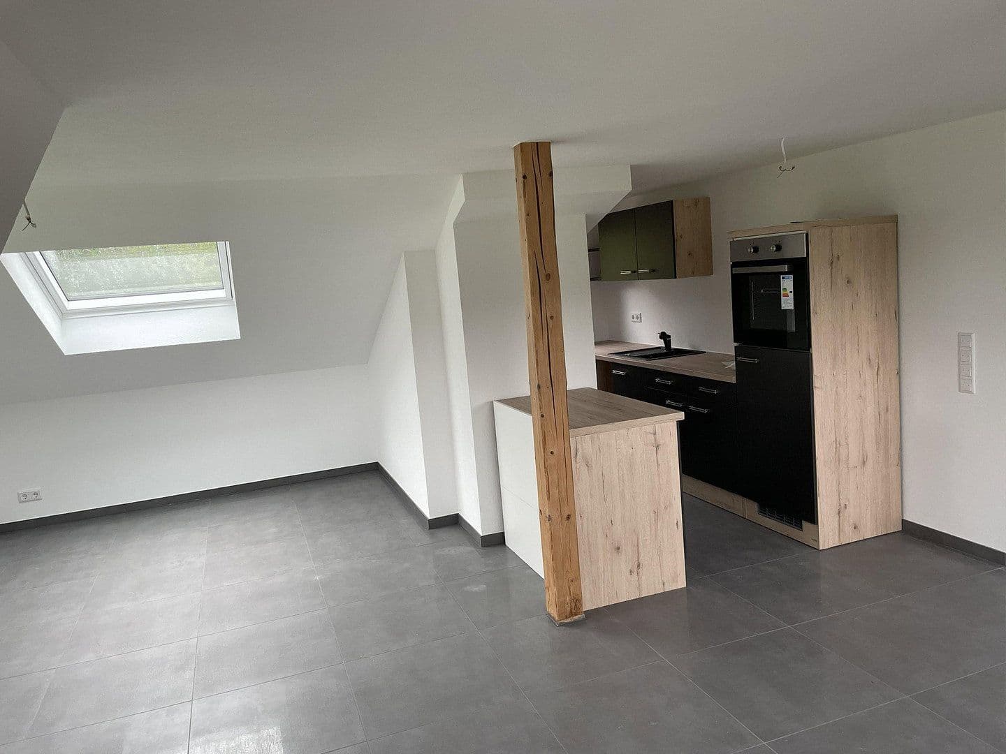 Pronájem bytu 2+kk 90 m², Waldstetten, Bádensko-Württembersko Pronájem bytu 2+kk 90 m², Waldstetten, Bádensko-Württembersko