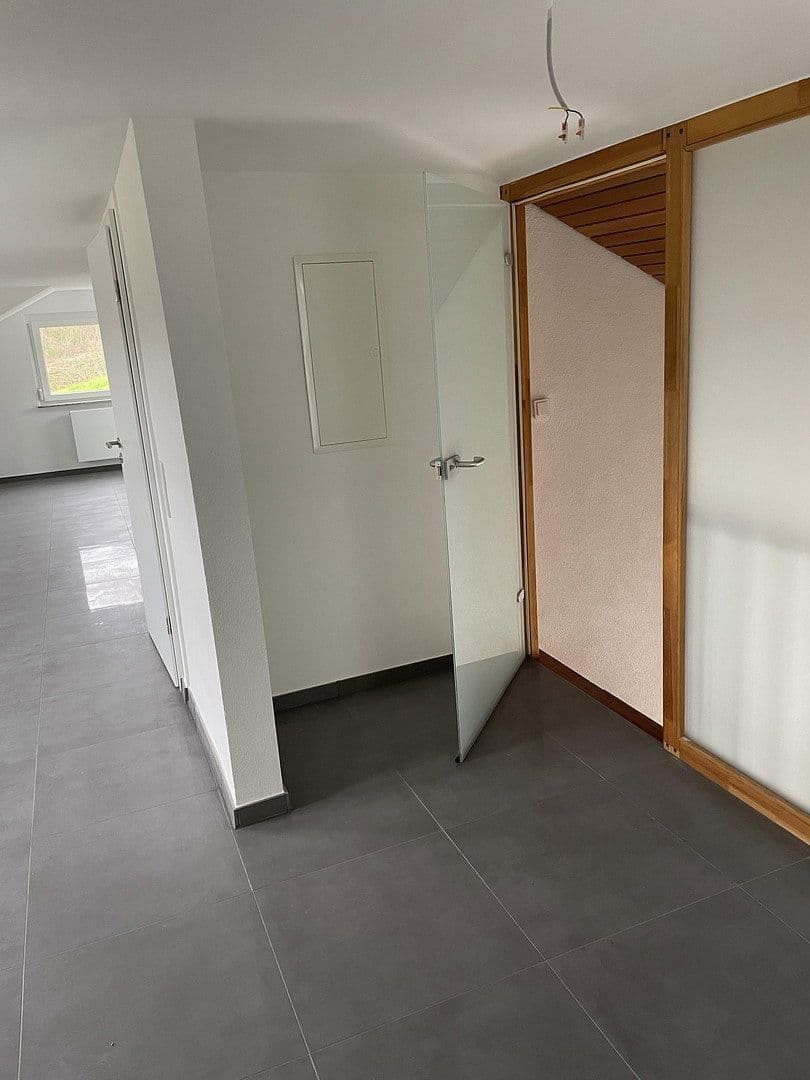 Pronájem bytu 2+kk 90 m², Waldstetten, Bádensko-Württembersko Pronájem bytu 2+kk 90 m², Waldstetten, Bádensko-Württembersko