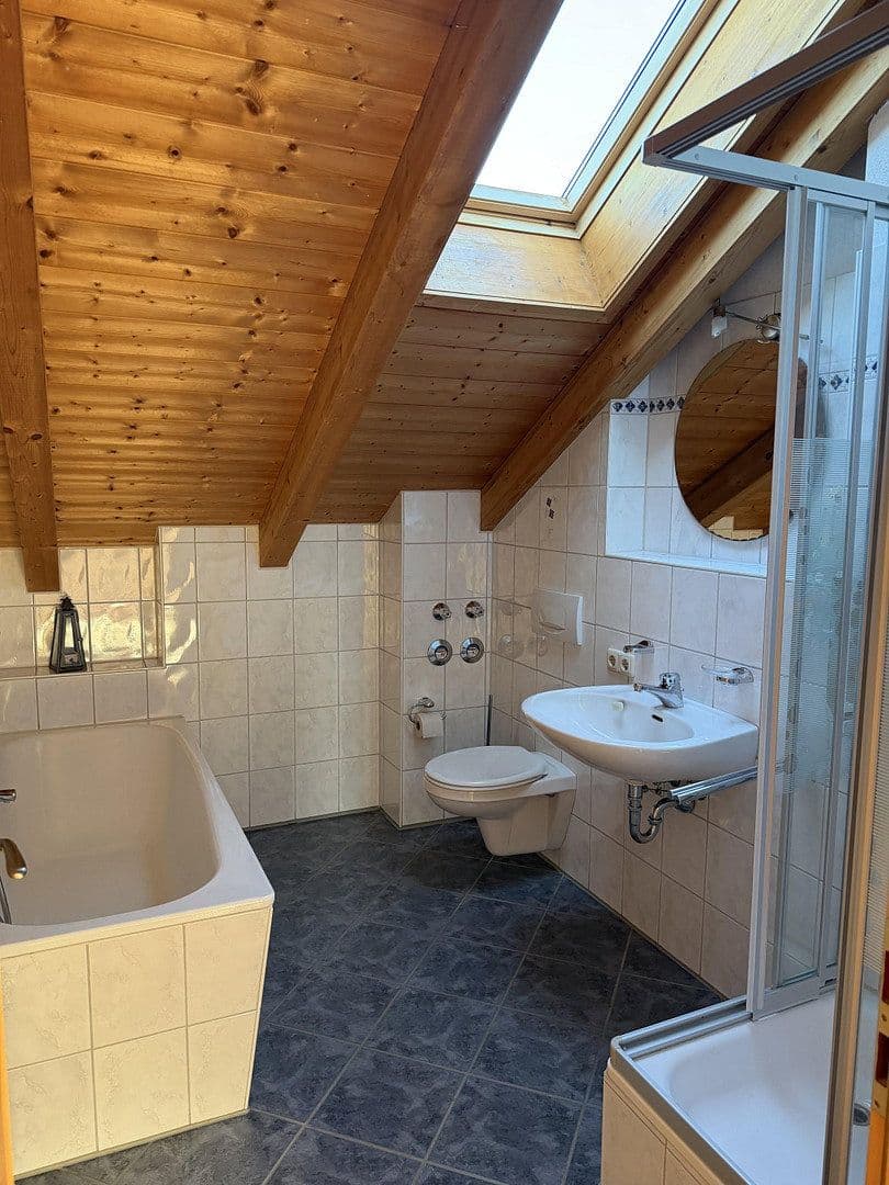 Prodej bytu 2+1 64 m², Höslwang, Bavorsko Prodej bytu 2+1 64 m², Höslwang, Bavorsko