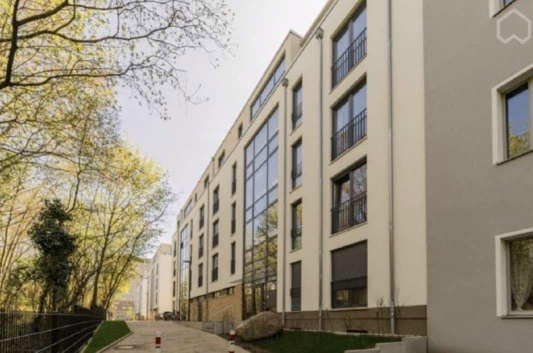 Prodej bytu 2+1 60 m², Bleckmannweg 5, Berlin, Berlín Prodej bytu 2+1 60 m², Bleckmannweg 5, Berlin, Berlín