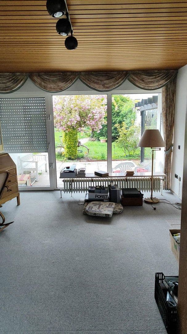 Prodej domu 112 m², pozemek 473 m², Lemgo, Severní Porýní-Vestfálsko Prodej domu 112 m², pozemek 473 m², Lemgo, Severní Porýní-Vestfálsko