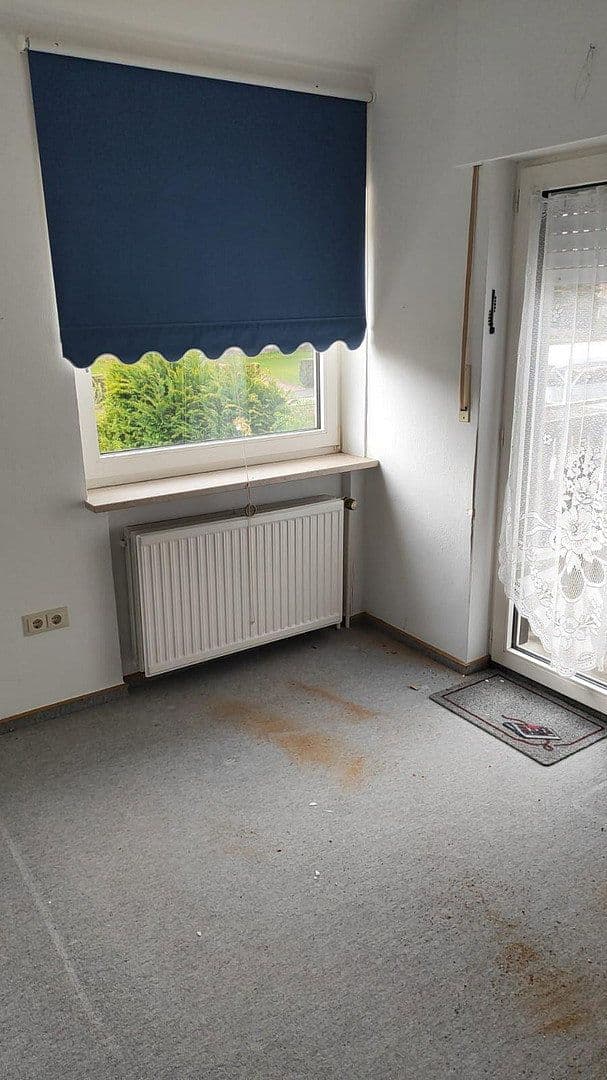 Prodej domu 112 m², pozemek 473 m², Lemgo, Severní Porýní-Vestfálsko Prodej domu 112 m², pozemek 473 m², Lemgo, Severní Porýní-Vestfálsko