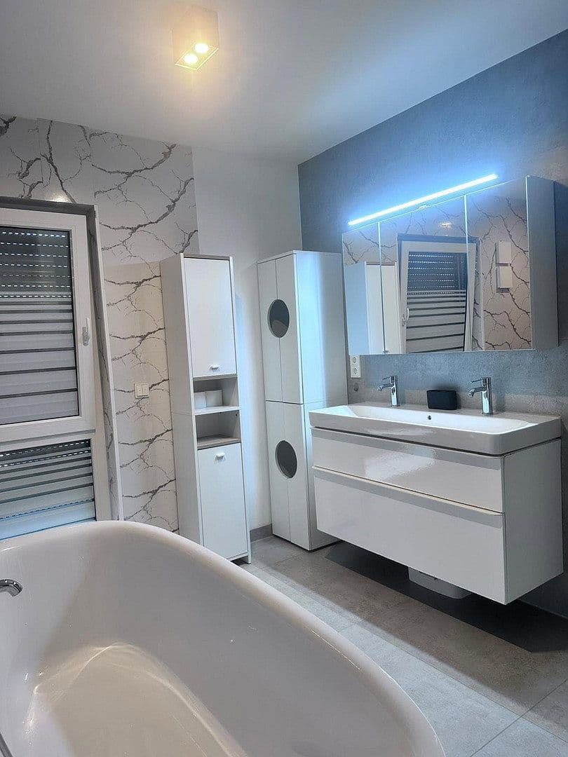 Prodej domu 160 m², pozemek 700 m², Taucha, Sasko Prodej domu 160 m², pozemek 700 m², Taucha, Sasko