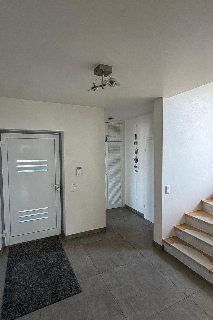 Prodej domu 205 m², pozemek 450 m², Rodgau, Hessen Prodej domu 205 m², pozemek 450 m², Rodgau, Hessen