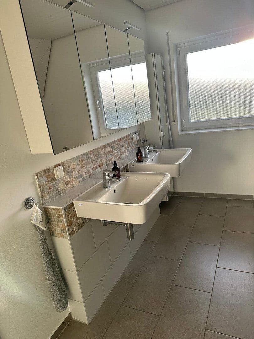 Prodej domu 205 m², pozemek 450 m², Rodgau, Hessen Prodej domu 205 m², pozemek 450 m², Rodgau, Hessen