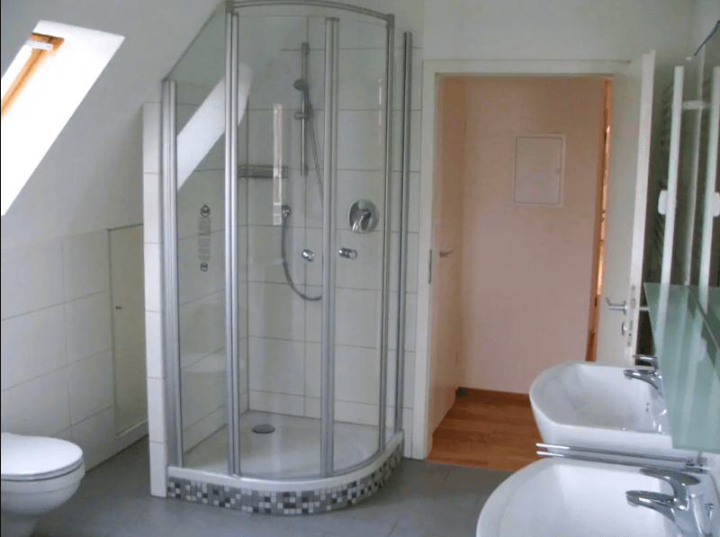 Pronájem bytu 5+1 125 m², Fuggerstr. 34, Waiblingen, Bádensko-Württembersko Pronájem bytu 5+1 125 m², Fuggerstr. 34, Waiblingen, Bádensko-Württembersko