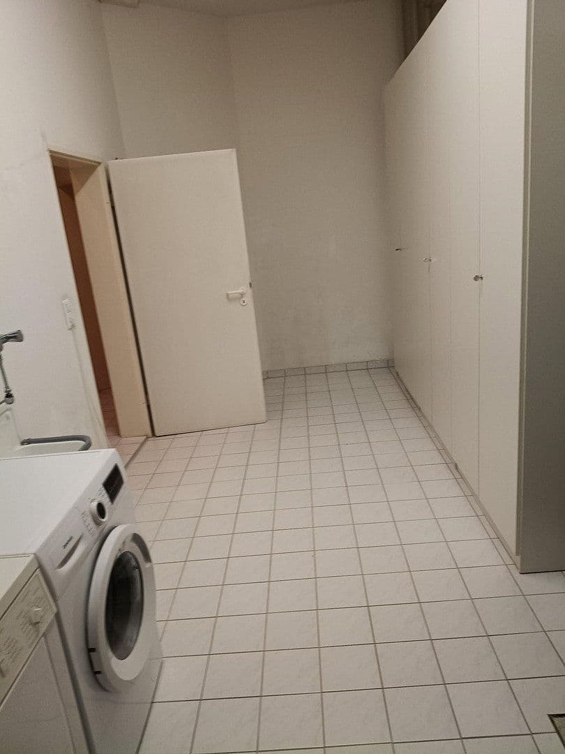 Prodej domu 146 m², pozemek 160 m², Alte Poststraße 27, Hohenkammer, Bavorsko Prodej domu 146 m², pozemek 160 m², Alte Poststraße 27, Hohenkammer, Bavorsko