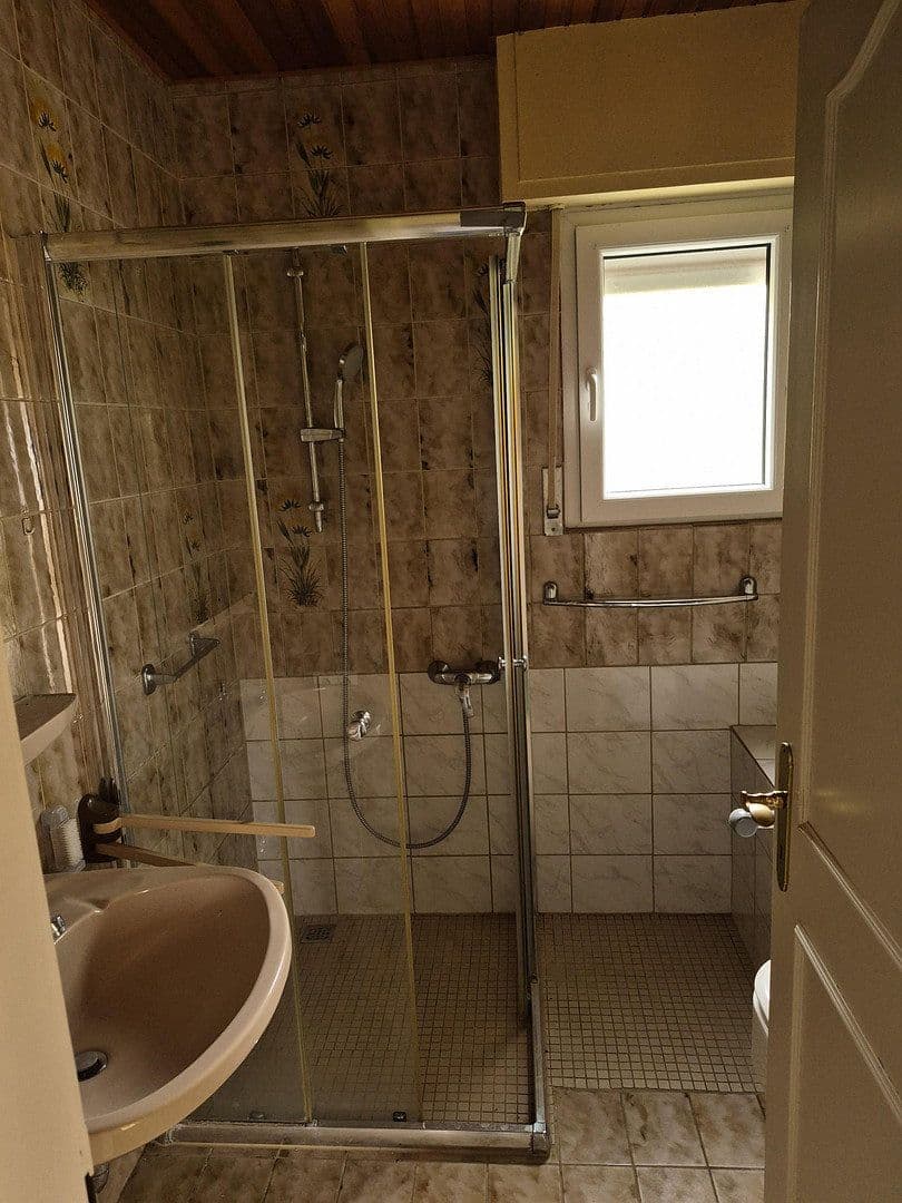 Prodej domu 110 m², pozemek 810 m², Bornheim, Severní Porýní-Vestfálsko Prodej domu 110 m², pozemek 810 m², Bornheim, Severní Porýní-Vestfálsko