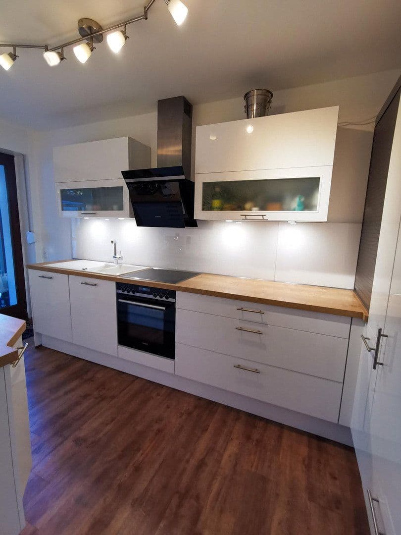 Prodej domu 144 m², pozemek 870 m², Josef-Steins-Straße 72, Dormagen, Severní Porýní-Vestfálsko Prodej domu 144 m², pozemek 870 m², Josef-Steins-Straße 72, Dormagen, Severní Porýní-Vestfálsko