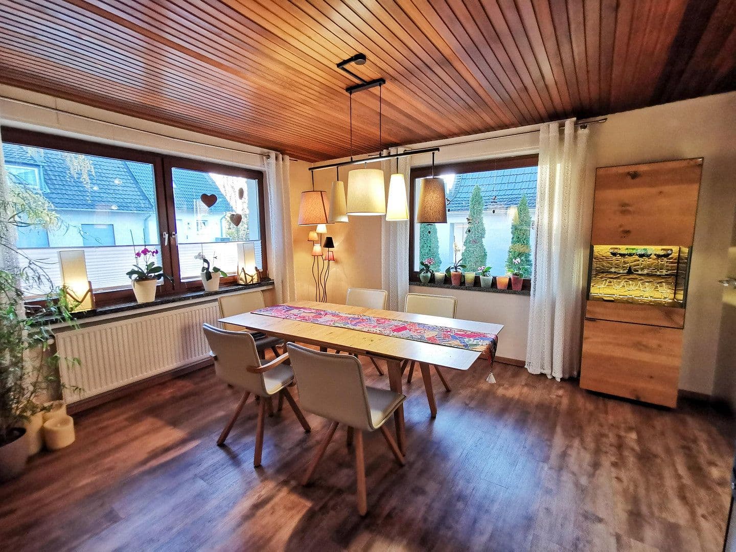 Prodej domu 144 m², pozemek 870 m², Josef-Steins-Straße 72, Dormagen, Severní Porýní-Vestfálsko Prodej domu 144 m², pozemek 870 m², Josef-Steins-Straße 72, Dormagen, Severní Porýní-Vestfálsko