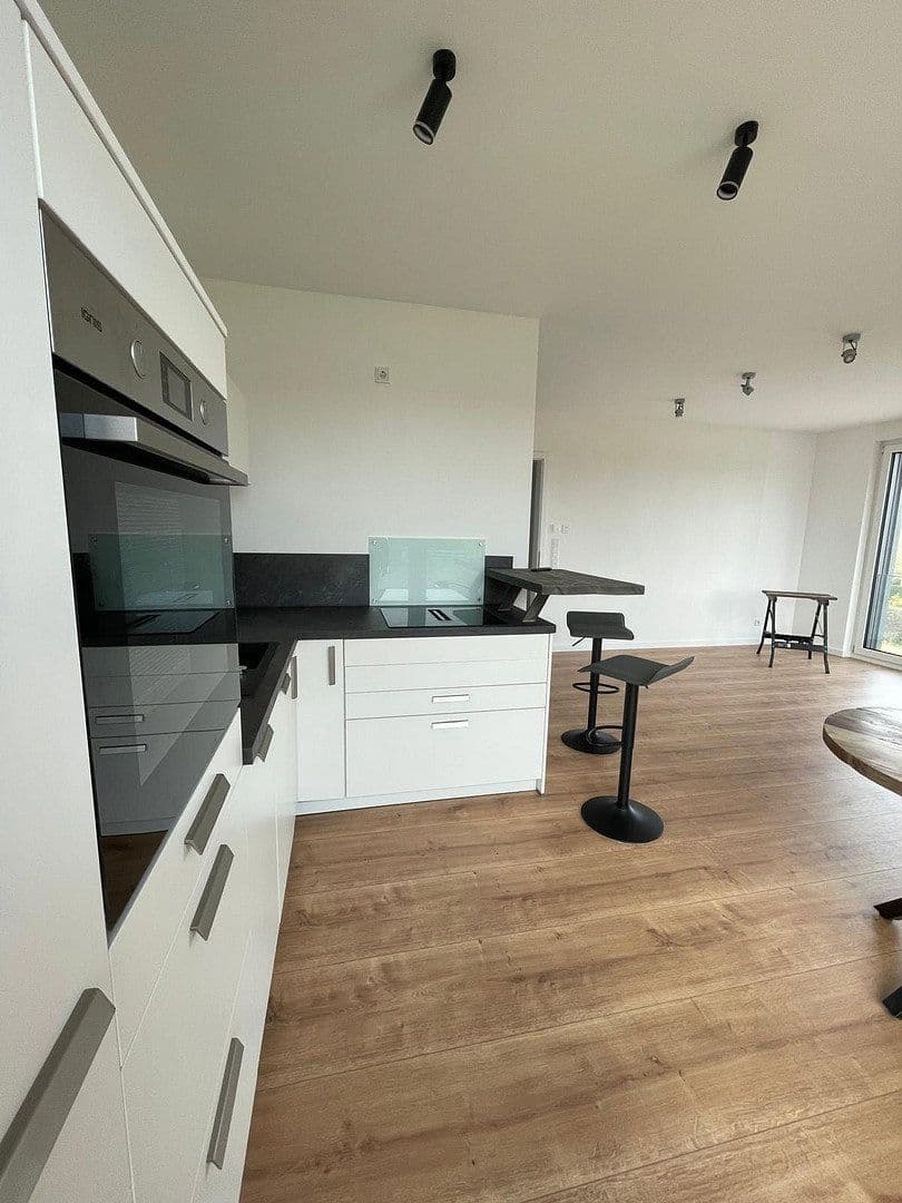 Pronájem bytu 2+kk 58 m², Kamillenweg 32, Osnabrück, Dolní Sasko Pronájem bytu 2+kk 58 m², Kamillenweg 32, Osnabrück, Dolní Sasko