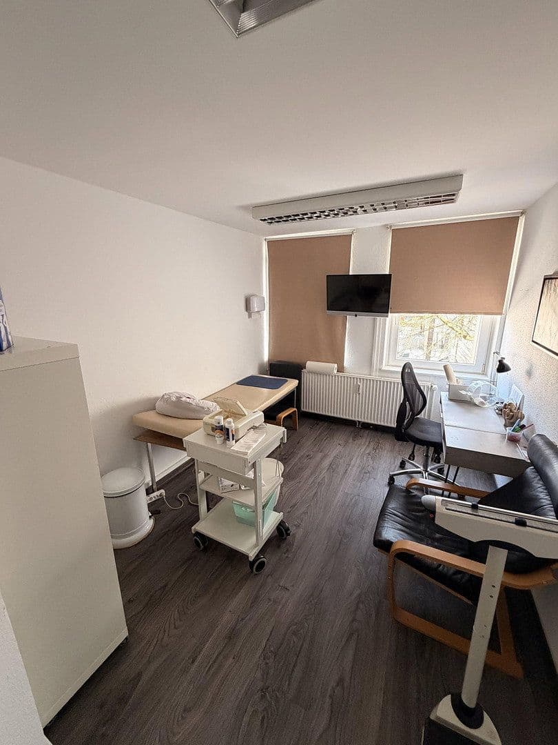 Pronájem kanceláře 170 m², Bismarckstraße 4, Pinneberg, Šlesvicko-Holštýnsko Pronájem kanceláře 170 m², Bismarckstraße 4, Pinneberg, Šlesvicko-Holštýnsko