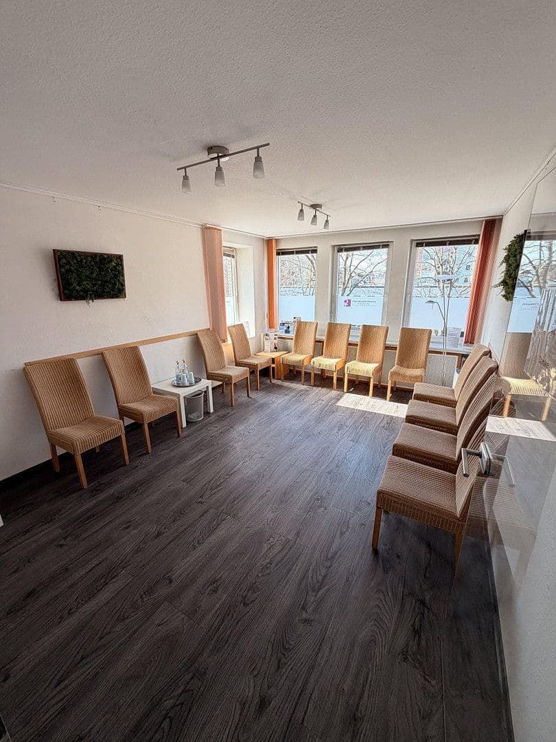 Pronájem kanceláře 170 m², Bismarckstraße 4, Pinneberg, Šlesvicko-Holštýnsko Pronájem kanceláře 170 m², Bismarckstraße 4, Pinneberg, Šlesvicko-Holštýnsko