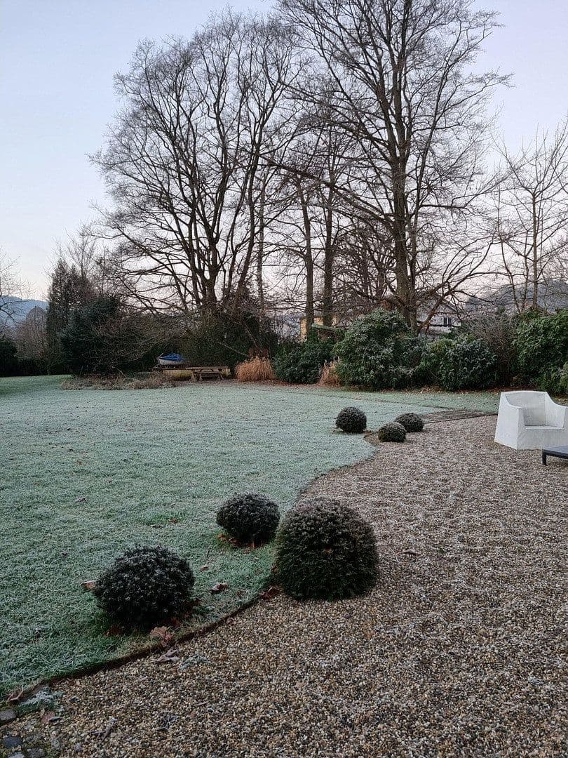 Prodej domu 450 m², pozemek 5.000 m², Gernsbach, Bádensko-Württembersko Prodej domu 450 m², pozemek 5.000 m², Gernsbach, Bádensko-Württembersko