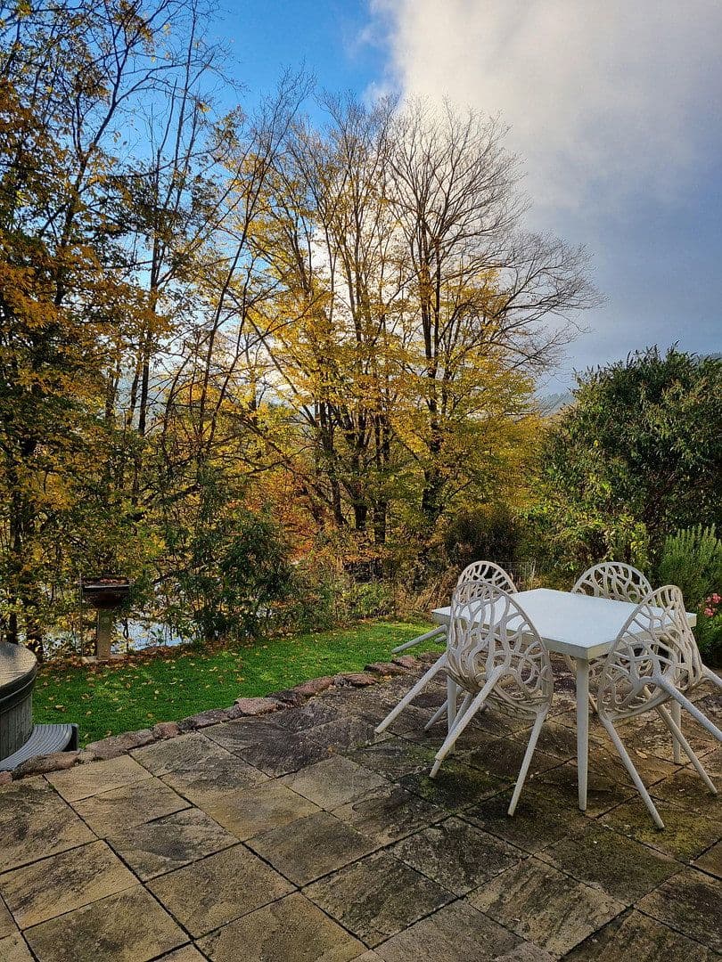 Prodej domu 450 m², pozemek 5.000 m², Gernsbach, Bádensko-Württembersko Prodej domu 450 m², pozemek 5.000 m², Gernsbach, Bádensko-Württembersko