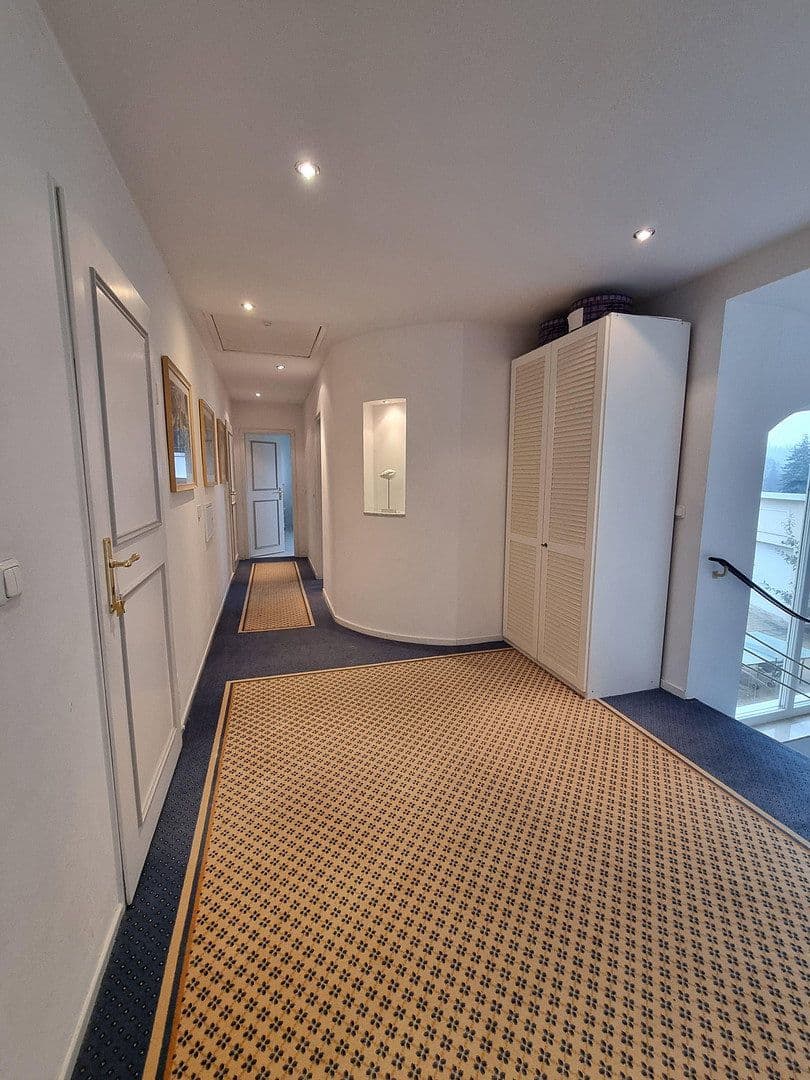 Prodej domu 450 m², pozemek 5.000 m², Gernsbach, Bádensko-Württembersko Prodej domu 450 m², pozemek 5.000 m², Gernsbach, Bádensko-Württembersko