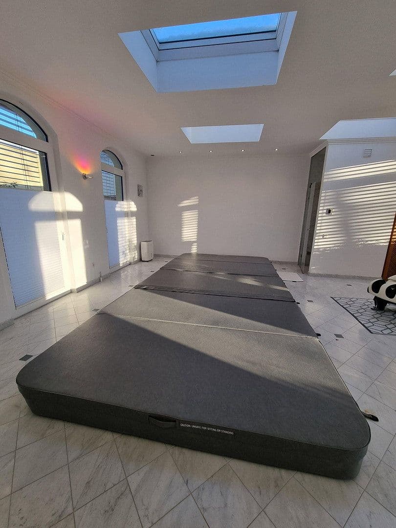 Prodej domu 450 m², pozemek 5.000 m², Gernsbach, Bádensko-Württembersko Prodej domu 450 m², pozemek 5.000 m², Gernsbach, Bádensko-Württembersko