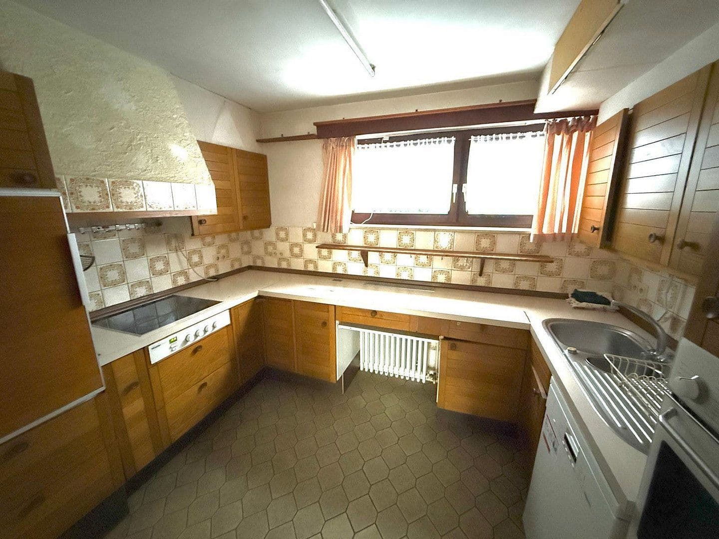 Prodej domu 140 m², pozemek 259 m², Rostocker Straße 20, Saarbrücken, Země Sársko Prodej domu 140 m², pozemek 259 m², Rostocker Straße 20, Saarbrücken, Země Sársko