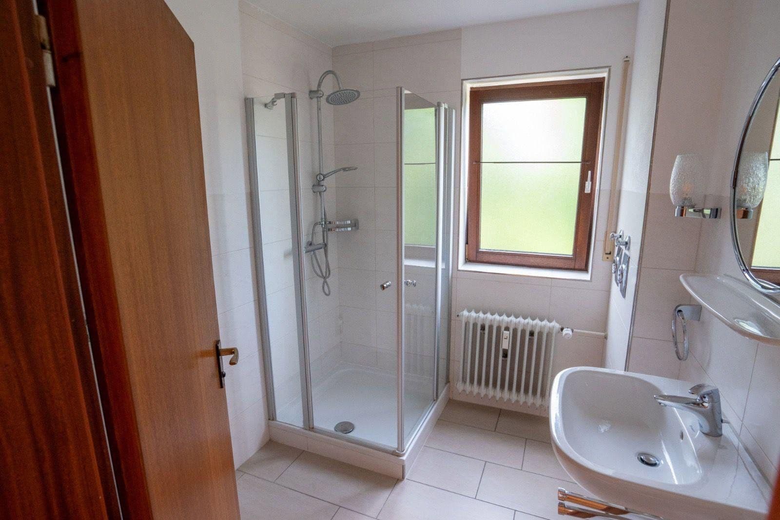 Prodej bytu 4+1 100 m², Blauenstraße 17, Singen (Hohentwiel), Bádensko-Württembersko Prodej bytu 4+1 100 m², Blauenstraße 17, Singen (Hohentwiel), Bádensko-Württembersko
