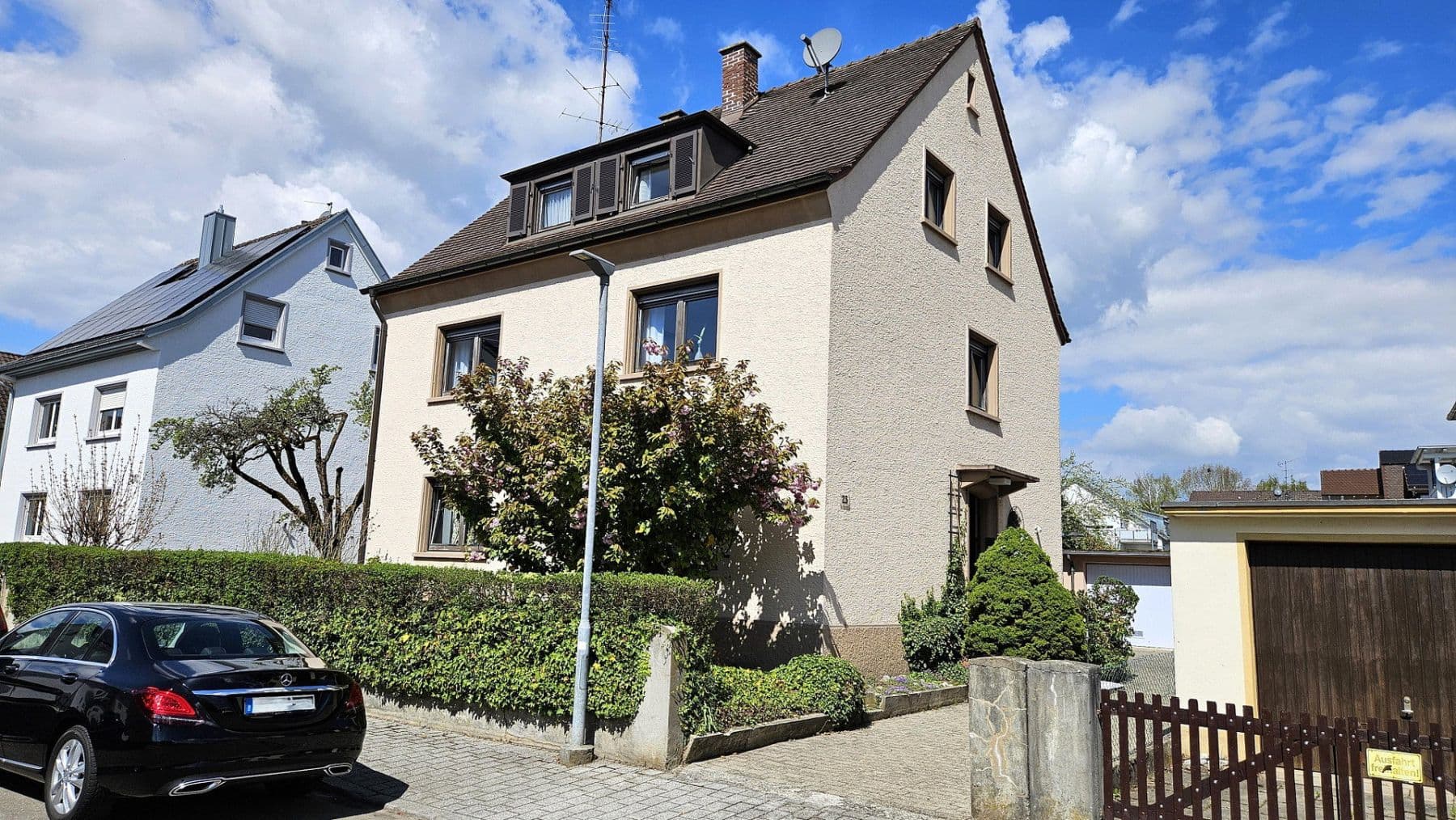 Prodej bytu 3+1 69 m², Lessingstraße 23, Singen (Hohentwiel), Bádensko-Württembersko Prodej bytu 3+1 69 m², Lessingstraße 23, Singen (Hohentwiel), Bádensko-Württembersko