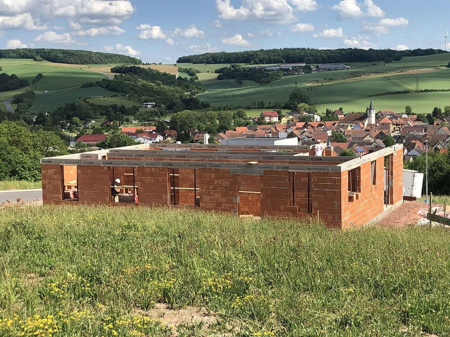 Prodej domu 140 m², pozemek 652 m², Boxberg, Bádensko-Württembersko Prodej domu 140 m², pozemek 652 m², Boxberg, Bádensko-Württembersko