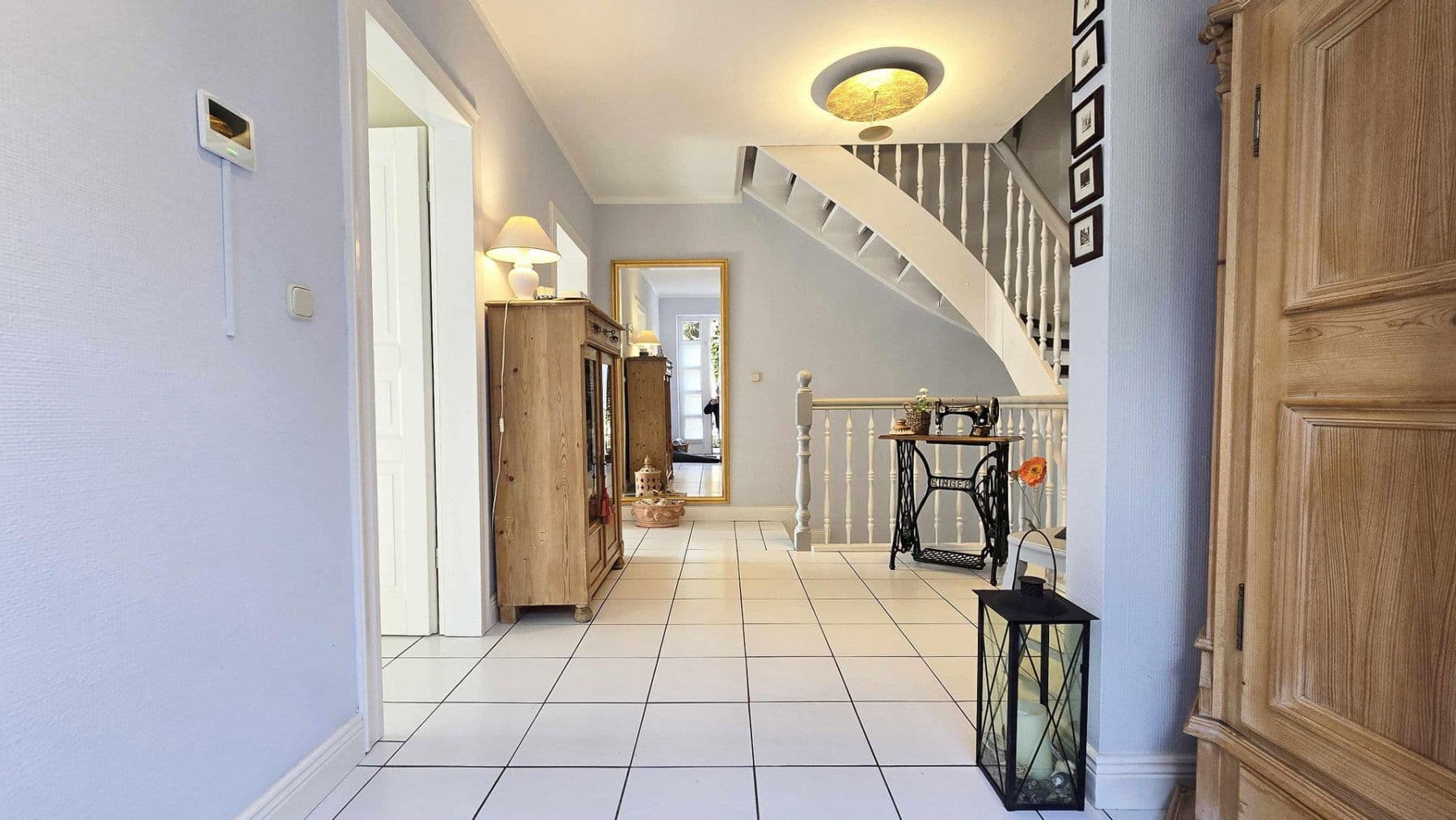 Prodej domu 168 m², pozemek 370 m², Hamburg, Hamburg Prodej domu 168 m², pozemek 370 m², Hamburg, Hamburg