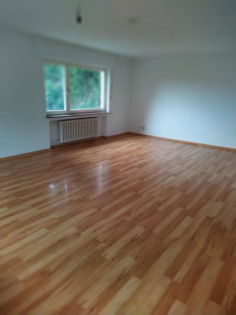 Pronájem bytu 4+1 106 m², Kuhstr. 11b, Wachtberg, Severní Porýní-Vestfálsko Pronájem bytu 4+1 106 m², Kuhstr. 11b, Wachtberg, Severní Porýní-Vestfálsko