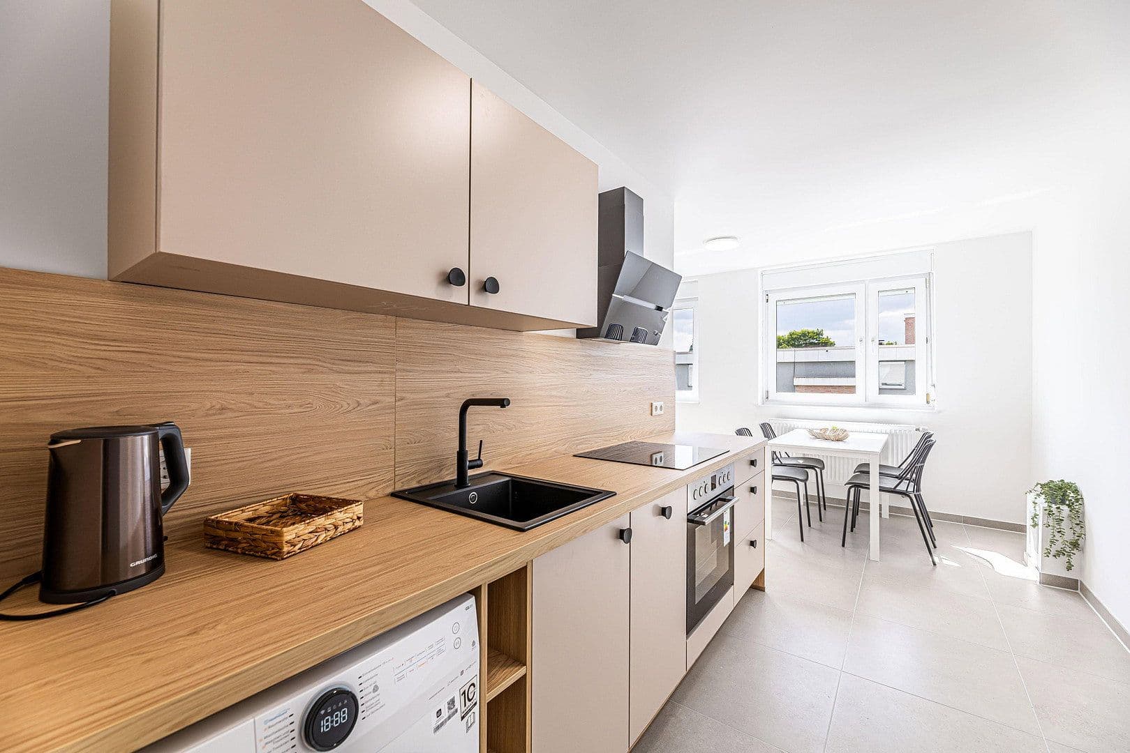 Pronájem bytu 1+1 15 m², Neptunweg 11, Nürnberg, Bavorsko Pronájem bytu 1+1 15 m², Neptunweg 11, Nürnberg, Bavorsko