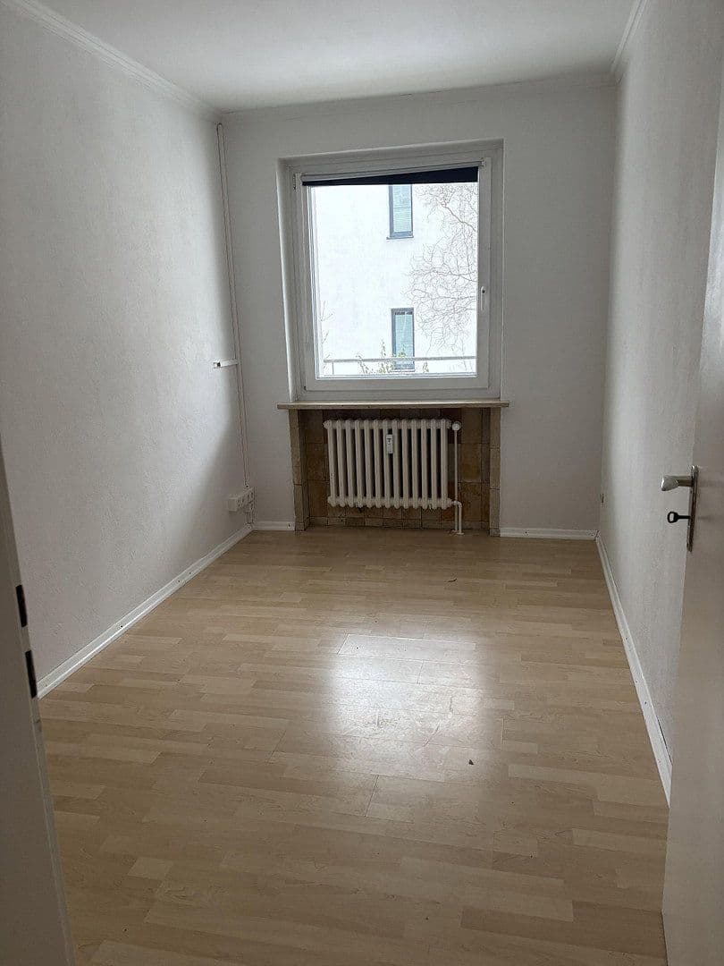 Pronájem bytu 4+1 87 m², Pinneberger Straße 55b, Wedel, Šlesvicko-Holštýnsko Pronájem bytu 4+1 87 m², Pinneberger Straße 55b, Wedel, Šlesvicko-Holštýnsko