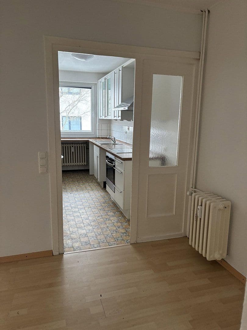 Pronájem bytu 4+1 87 m², Pinneberger Straße 55b, Wedel, Šlesvicko-Holštýnsko Pronájem bytu 4+1 87 m², Pinneberger Straße 55b, Wedel, Šlesvicko-Holštýnsko