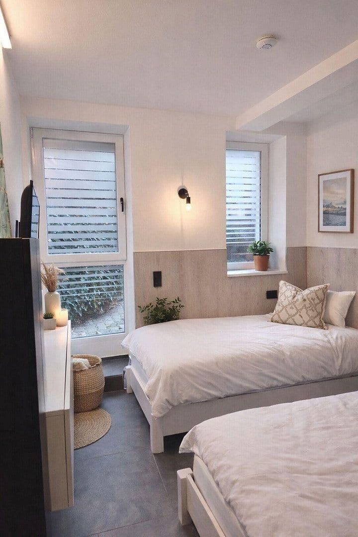 Pronájem bytu 1+kk 32 m², Eschkopfstr. 3, Mannheim, Bádensko-Württembersko Pronájem bytu 1+kk 32 m², Eschkopfstr. 3, Mannheim, Bádensko-Württembersko