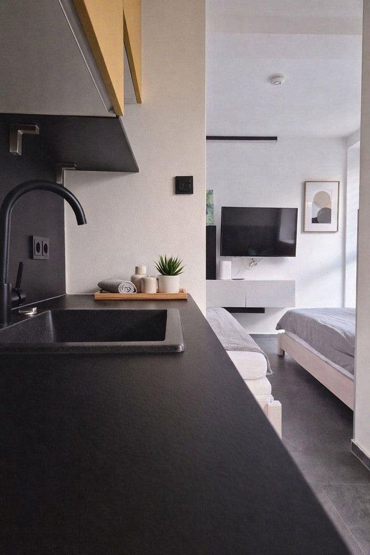 Pronájem bytu 1+kk 32 m², Eschkopfstr. 3, Mannheim, Bádensko-Württembersko Pronájem bytu 1+kk 32 m², Eschkopfstr. 3, Mannheim, Bádensko-Württembersko