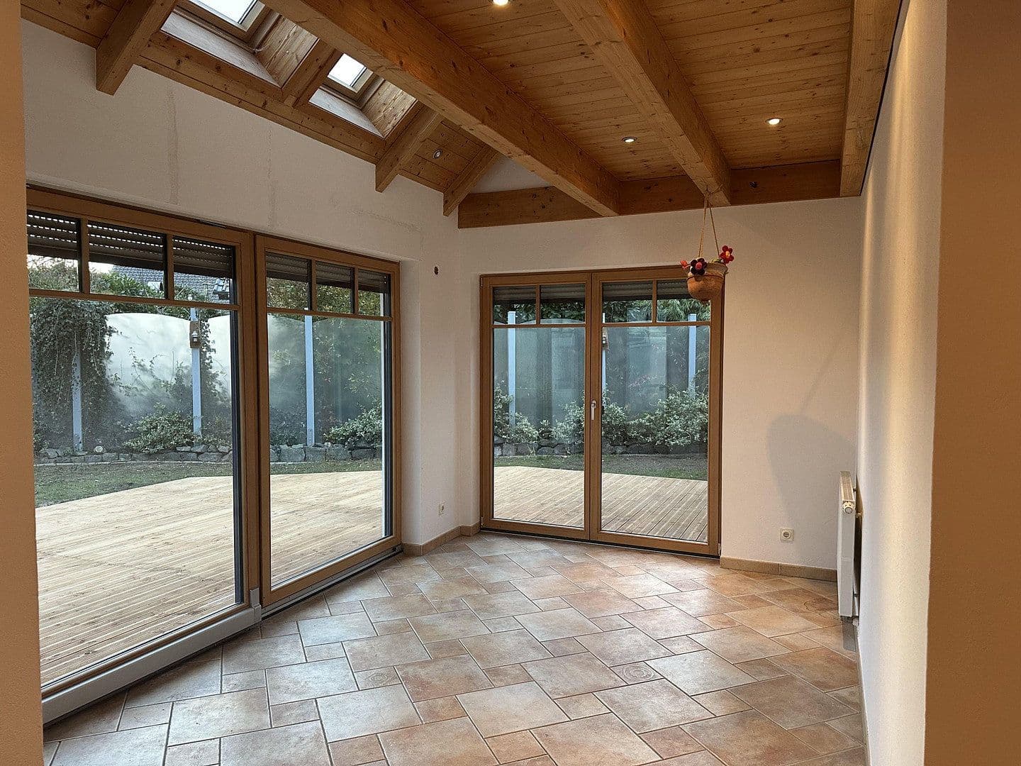 Prodej domu 310 m², pozemek 576 m², St. Leon-Rot, Bádensko-Württembersko Prodej domu 310 m², pozemek 576 m², St. Leon-Rot, Bádensko-Württembersko