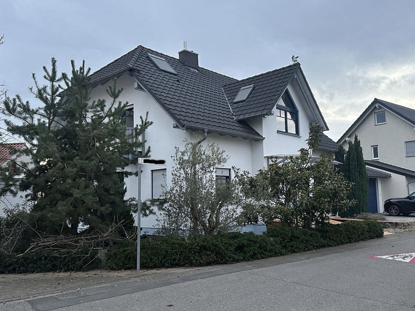 Prodej domu 310 m², pozemek 576 m², St. Leon-Rot, Bádensko-Württembersko Prodej domu 310 m², pozemek 576 m², St. Leon-Rot, Bádensko-Württembersko