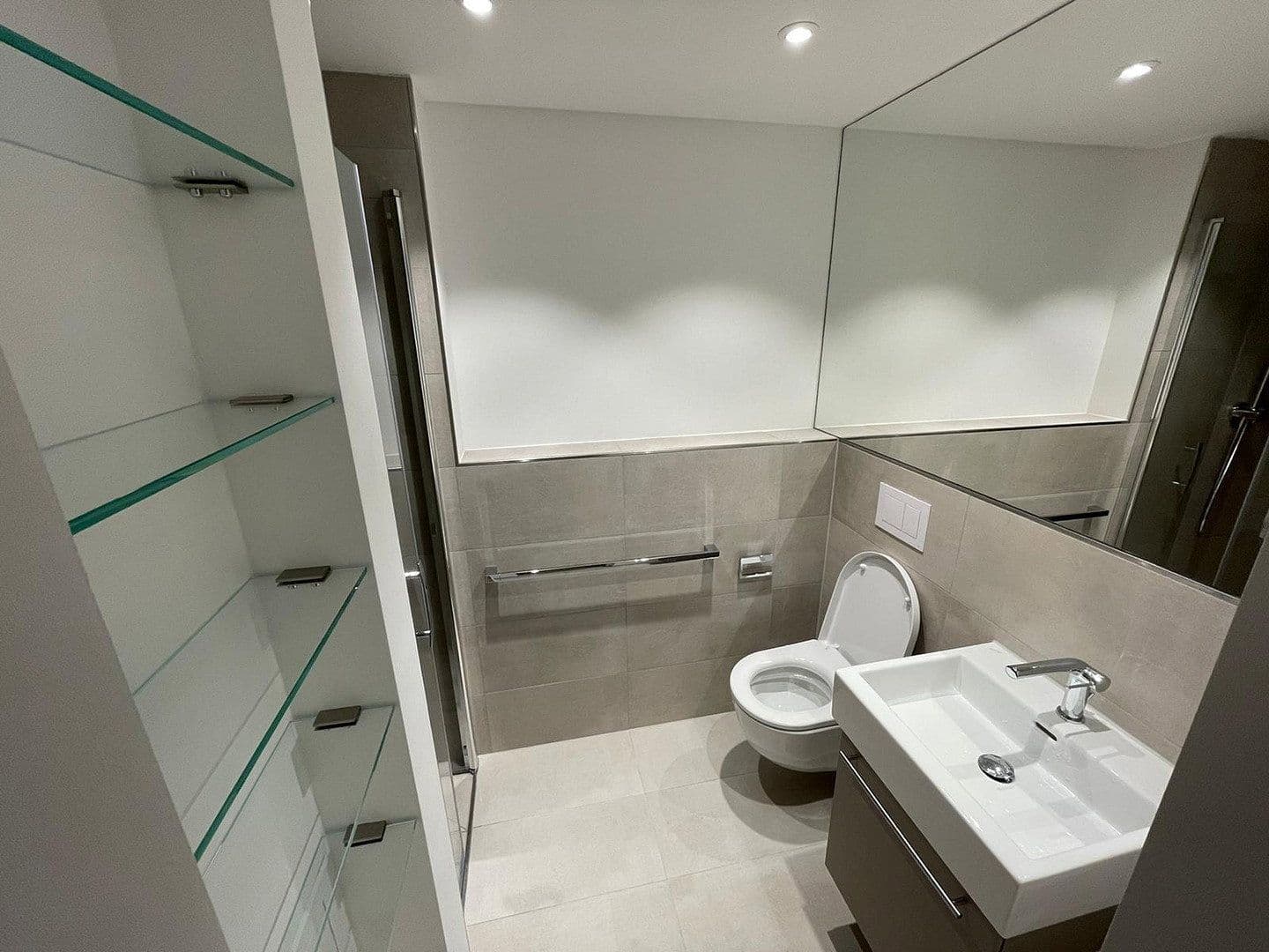 Pronájem bytu 1+1 25 m², Kleyerstr. 1, Frankfurt (Main) - Gallusviertel, Hessen Pronájem bytu 1+1 25 m², Kleyerstr. 1, Frankfurt (Main) - Gallusviertel, Hessen