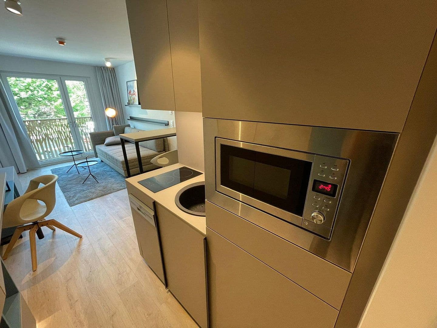 Pronájem bytu 1+1 25 m², Kleyerstr. 1, Frankfurt (Main) - Gallusviertel, Hessen Pronájem bytu 1+1 25 m², Kleyerstr. 1, Frankfurt (Main) - Gallusviertel, Hessen