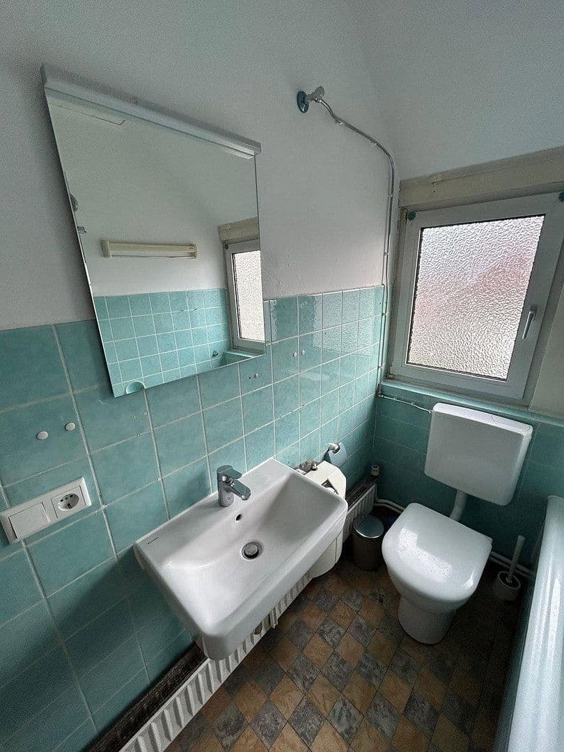 Pronájem bytu 3+1 54 m², Brakerstr. 17, Bielefeld, Severní Porýní-Vestfálsko Pronájem bytu 3+1 54 m², Brakerstr. 17, Bielefeld, Severní Porýní-Vestfálsko