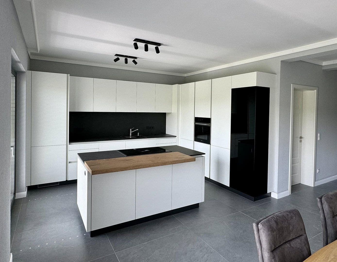 Prodej domu 150 m², pozemek 700 m², Buchen (Odenwald), Bádensko-Württembersko Prodej domu 150 m², pozemek 700 m², Buchen (Odenwald), Bádensko-Württembersko