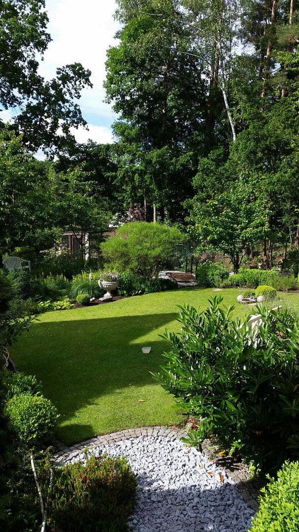 Prodej domu 308 m², pozemek 1.102 m², Zirndorf, Bavorsko Prodej domu 308 m², pozemek 1.102 m², Zirndorf, Bavorsko