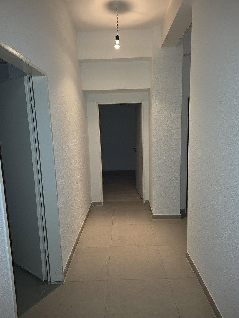 Prodej bytu 3+1 83 m², Huttropstr. 52, Essen, Severní Porýní-Vestfálsko Prodej bytu 3+1 83 m², Huttropstr. 52, Essen, Severní Porýní-Vestfálsko