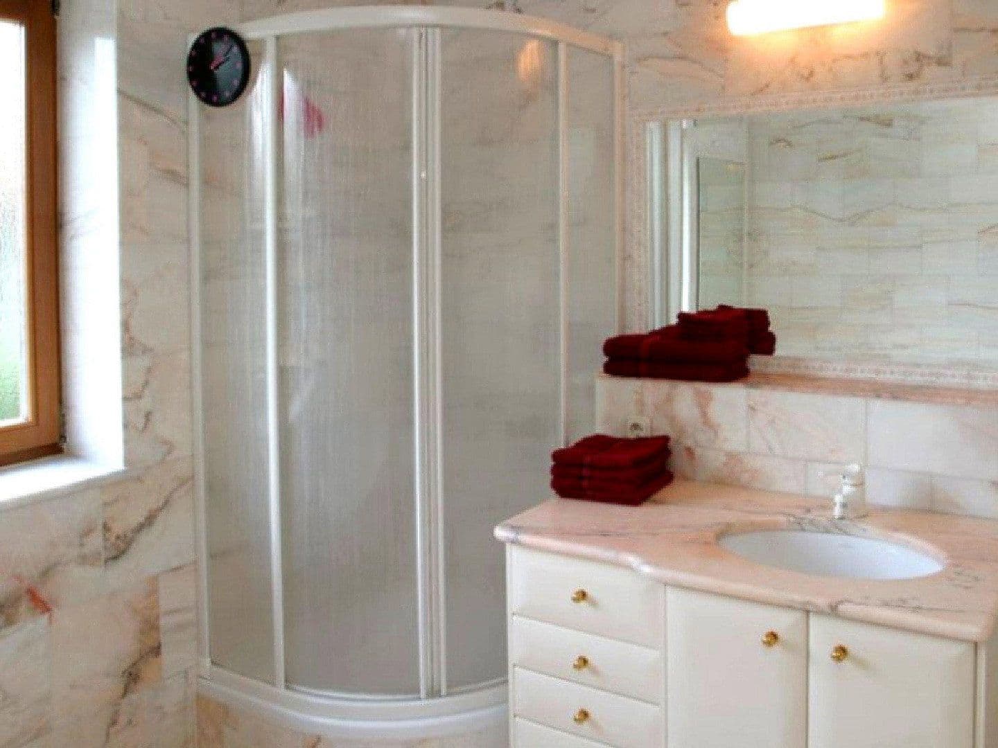 Pronájem bytu 2+1 90 m², Zorneding, Bavorsko Pronájem bytu 2+1 90 m², Zorneding, Bavorsko