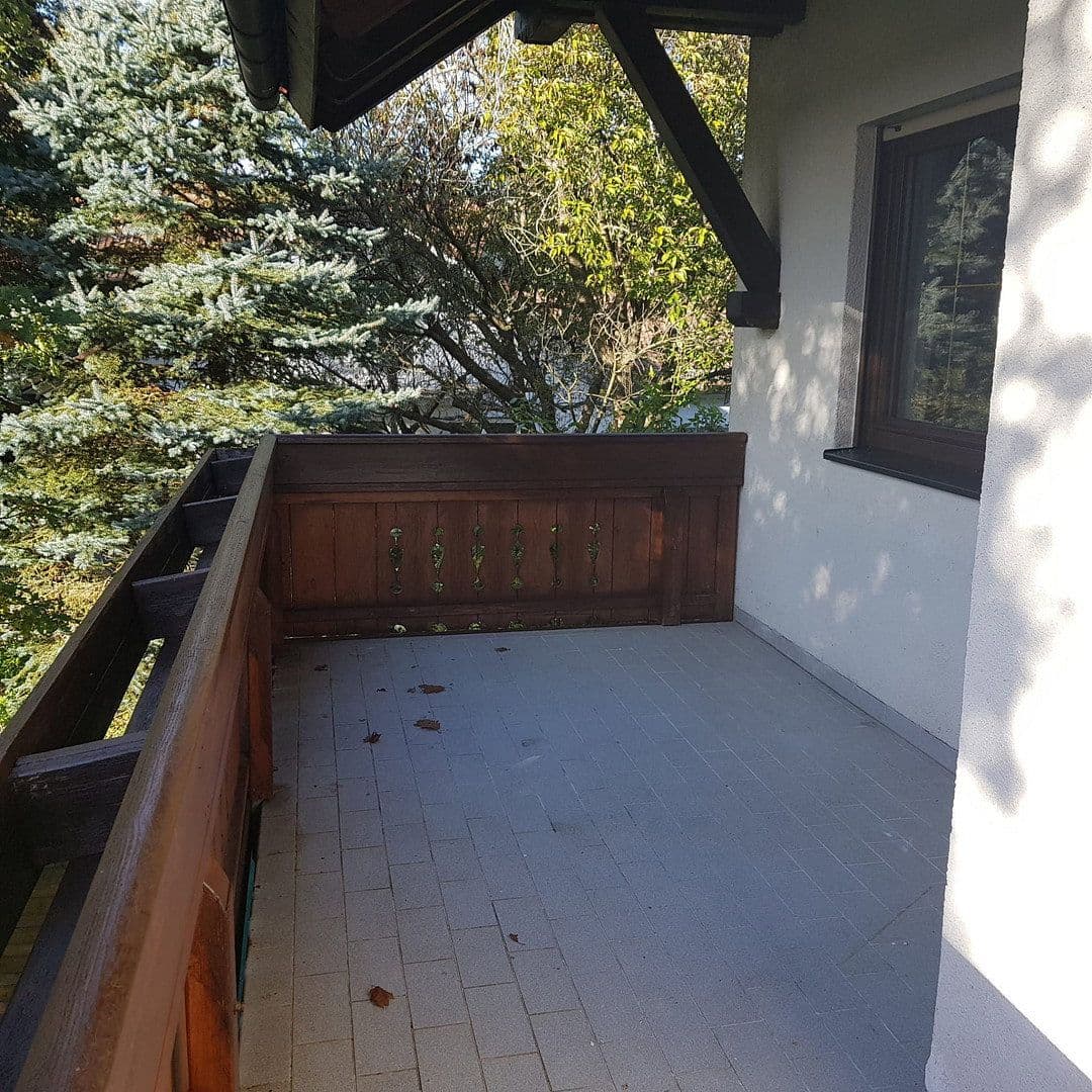 Pronájem bytu 3+1 82 m², Hinterm Hofanger, Taufkirchen, Bavorsko Pronájem bytu 3+1 82 m², Hinterm Hofanger, Taufkirchen, Bavorsko