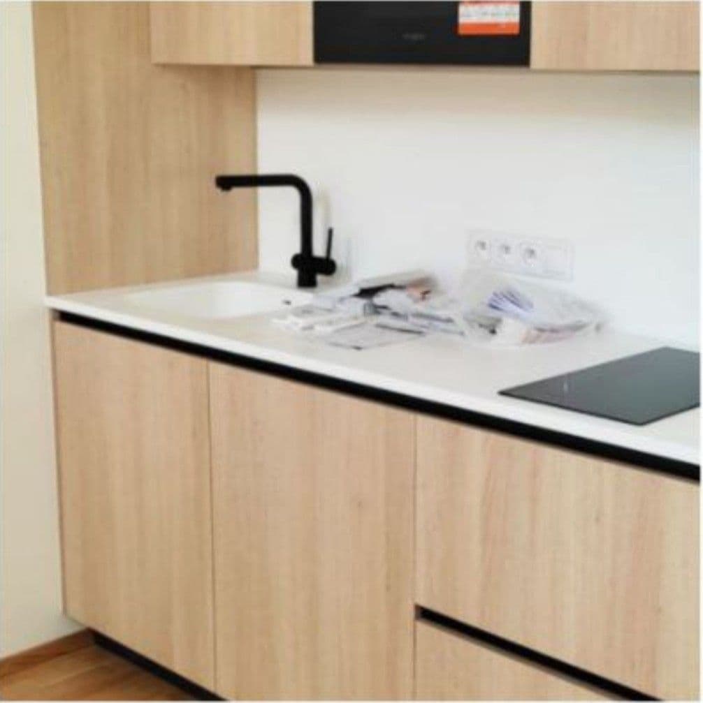 Pronájem bytu 1+kk 25 m², Tyršova, Praha, Praha Pronájem bytu 1+kk 25 m², Tyršova, Praha, Praha