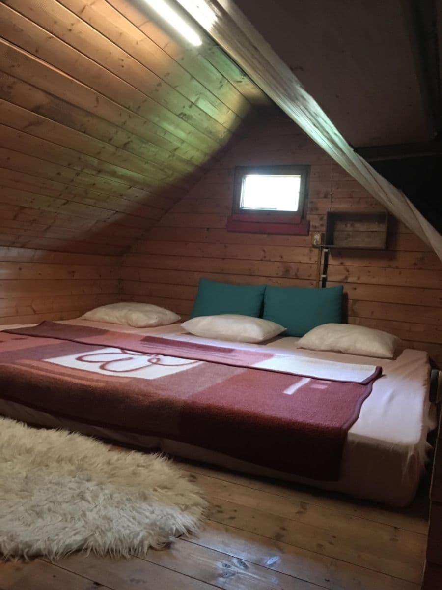Prodej chaty, chalupy 50 m², pozemek 4.281 m², Malá Hraštice, Středočeský kraj Prodej chaty, chalupy 50 m², pozemek 4.281 m², Malá Hraštice, Středočeský kraj