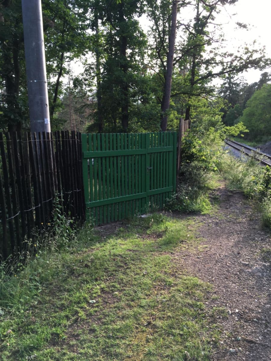 Prodej chaty, chalupy 50 m², pozemek 4.281 m², Malá Hraštice, Středočeský kraj Prodej chaty, chalupy 50 m², pozemek 4.281 m², Malá Hraštice, Středočeský kraj
