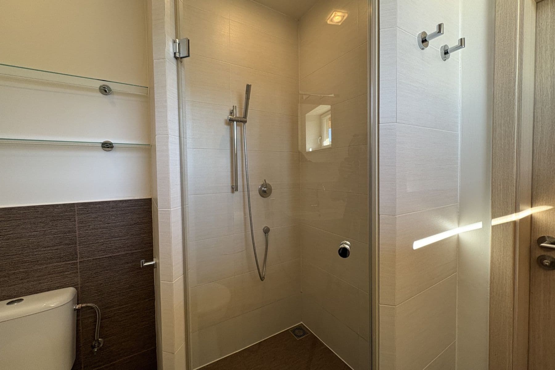 Pronájem bytu 4+kk 141 m², Chelčického, Roztoky, Středočeský kraj Pronájem bytu 4+kk 141 m², Chelčického, Roztoky, Středočeský kraj