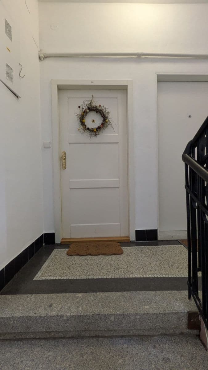 Prodej bytu 3+1 80 m², Na Folimance, Praha, Praha Prodej bytu 3+1 80 m², Na Folimance, Praha, Praha